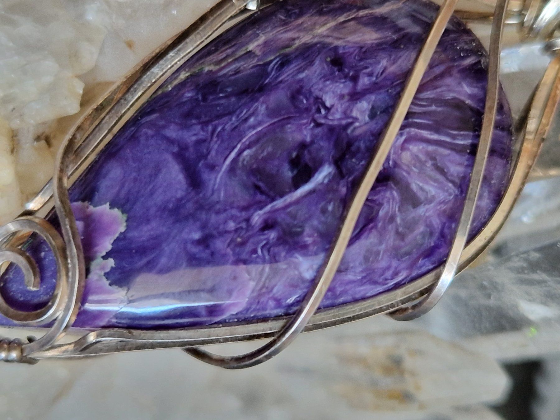 Ciondoli: Splendide CHAROITE en Pendentif, lithothérapie – Nuovo (secondo la descrizione) da SAXON venduto da Mariposita1428 1