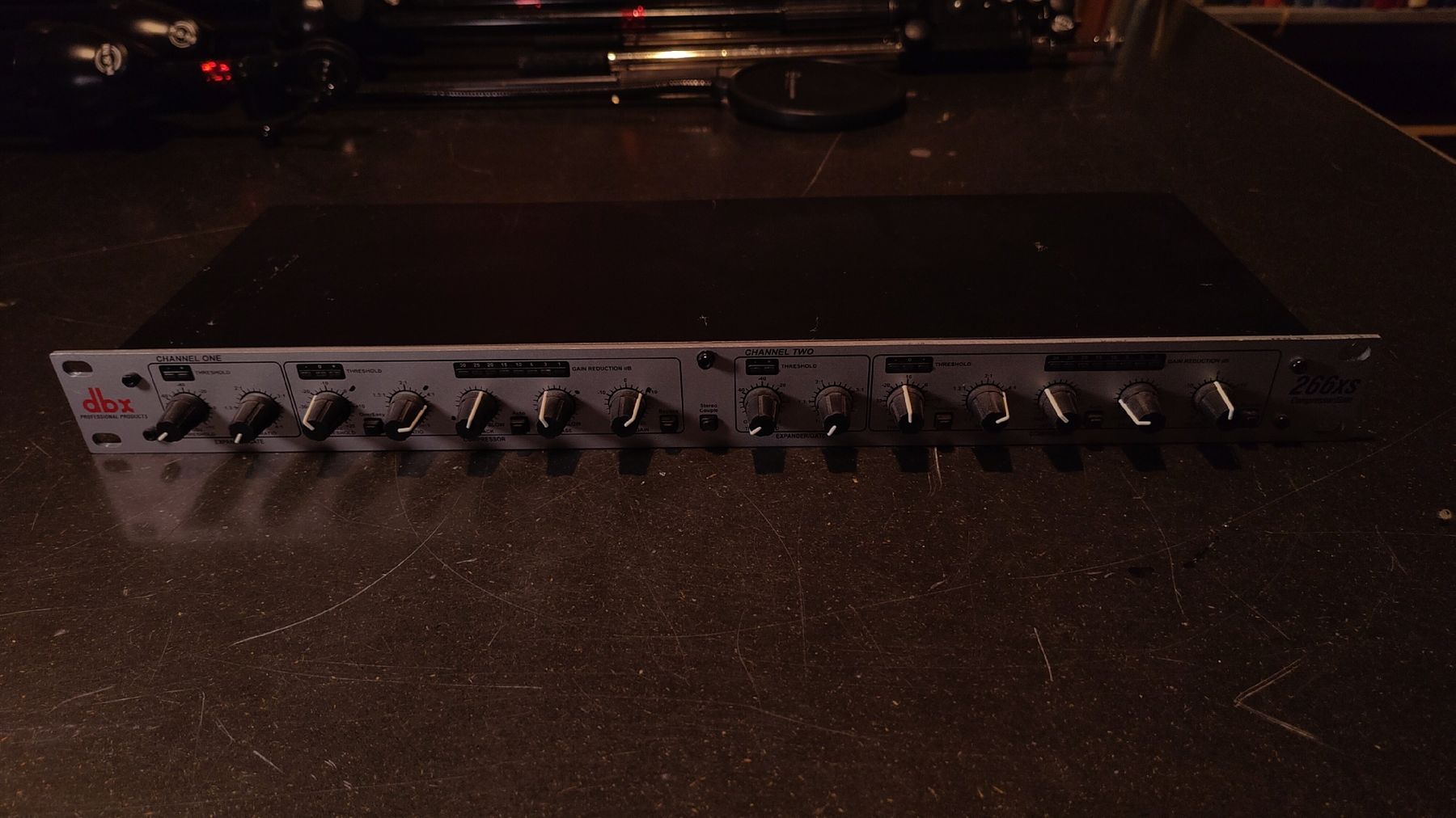 Musikinstrumente: dbx 266xs Compressor – Gebraucht aus Bremgarten b. Bern von Jasper.tm