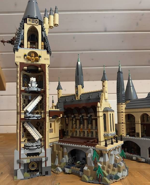 Lego Kit di costruzioni: Lego 71043 Harry Potter Schloss Hogwarts – Usato da Kaiseraugst venduto da Kinghomer 1