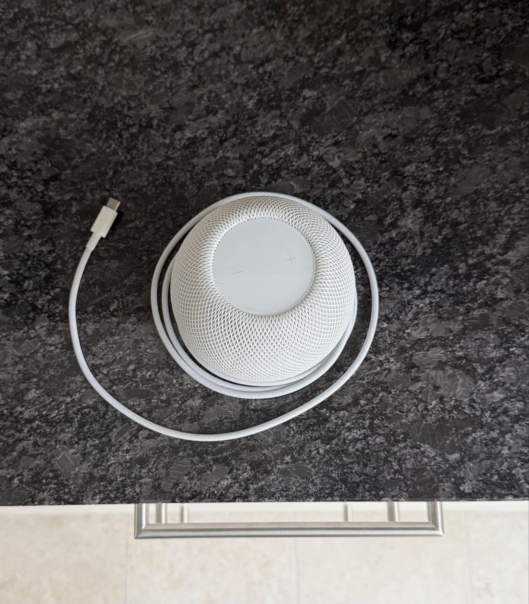 Apple Lautsprecher: Apple HomePod mini / 1 Gen / white – Gebraucht aus Wettingen von goalgetter09 1