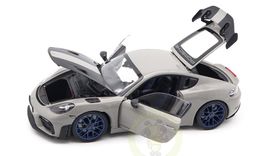 1:18 / Norev / Porsche 718 (982) GT4 RS Weissach / Kreide