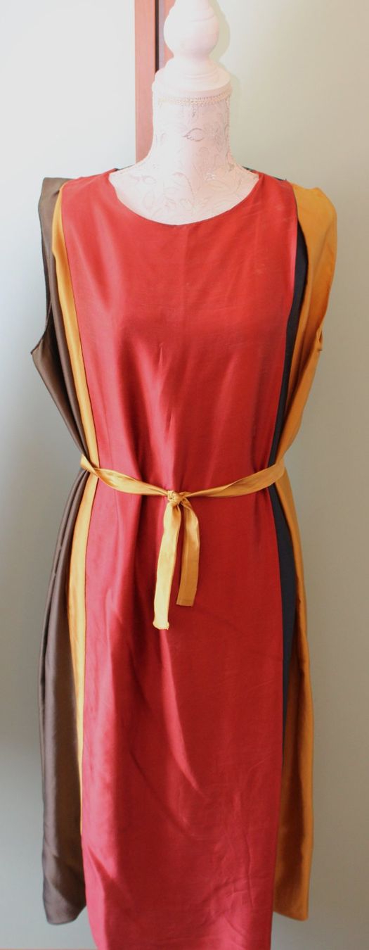 Vestiti: Seidenkleid (TK) – Usato da Schaan venduto da antikes_und_kurioses