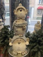 Winterliche Deko-Sule mit putzigen Voegeln,