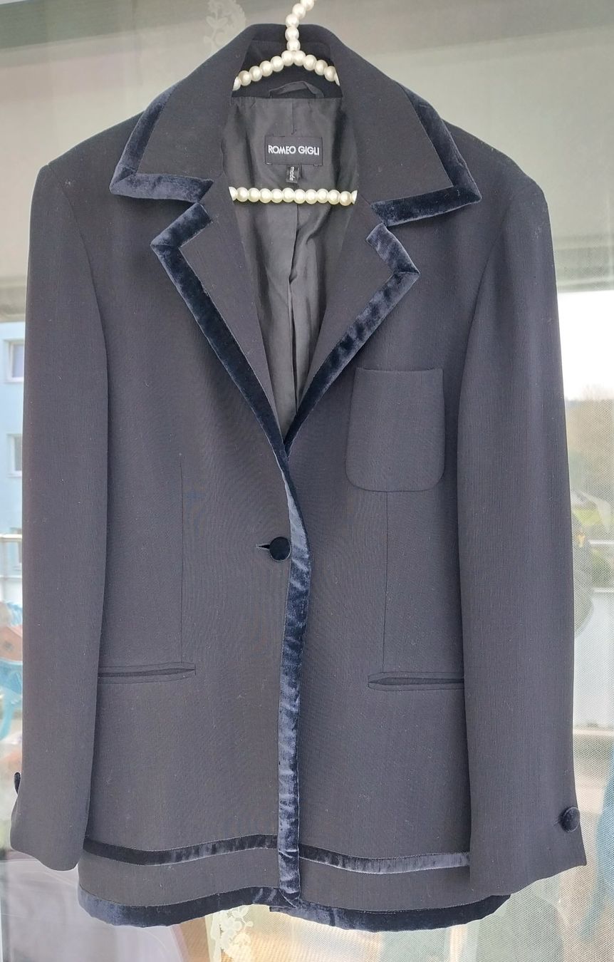 Giacche: Blazer ROMEO GIGLI ,CH_Gr.38, 140 Fr.,NP 1200 Fr. – Usato da Bülach venduto da reguskon
