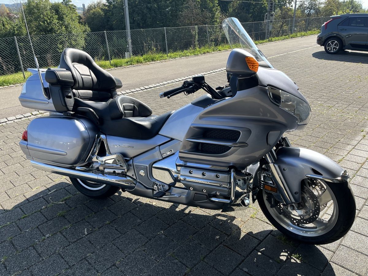 Honda Touring: Honda Gold Wing GL 1800A 9 – Usato da Illnau venduto da Django18