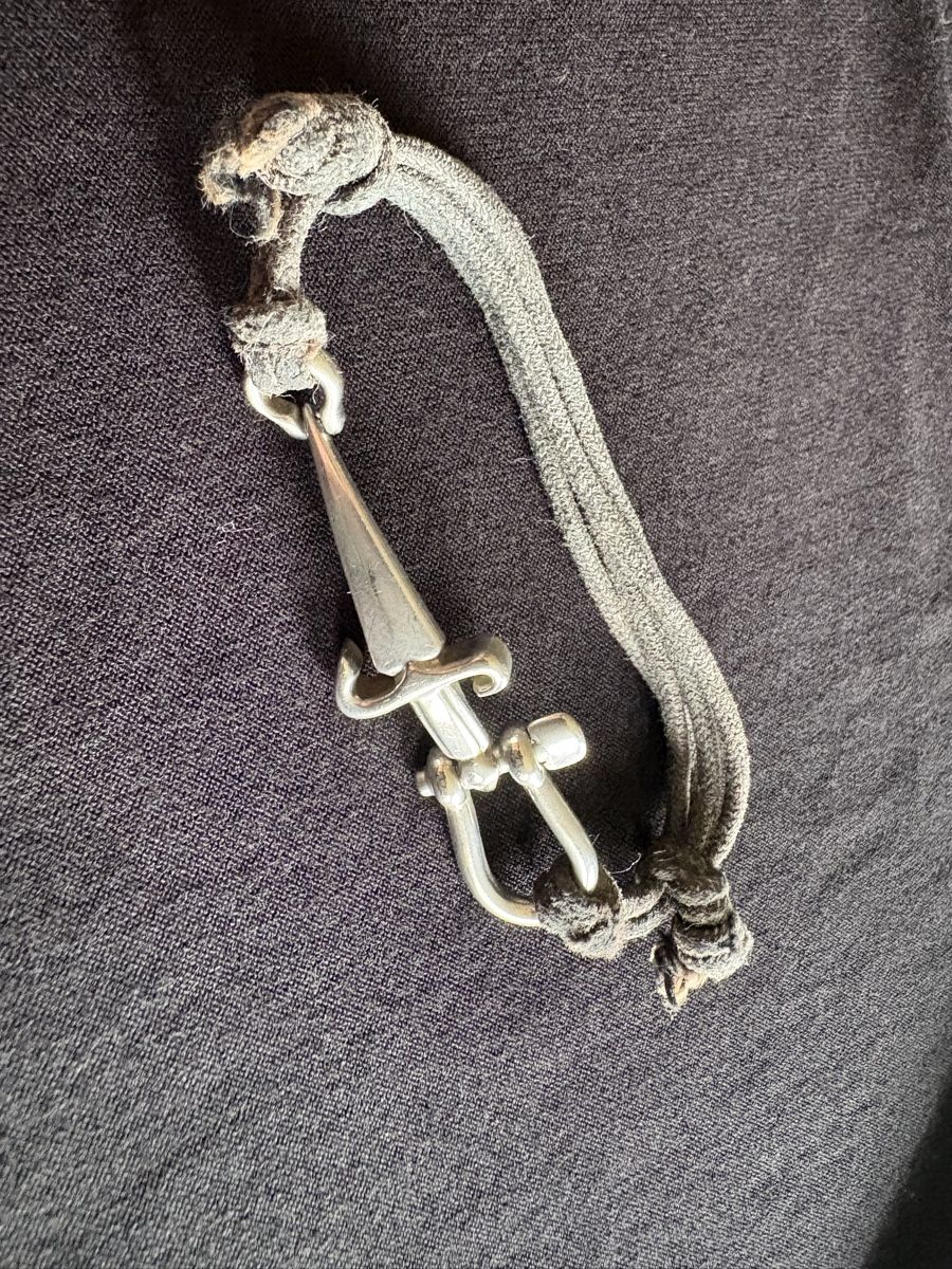 Armbänder & -reifen: Cesare Paciotti Armband mit Silber Dolch – Gebraucht aus Zürich von wei_8n2l 3