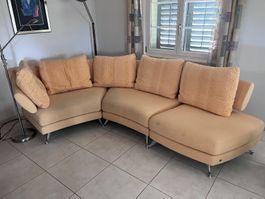 Ecksofa, kann in Kuschelecke umgestellt werden