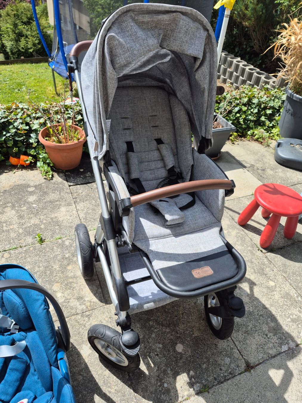 Carrozzine: Lot :poussette, siège auto bébé avec station – Usato da Pery venduto da psride 2
