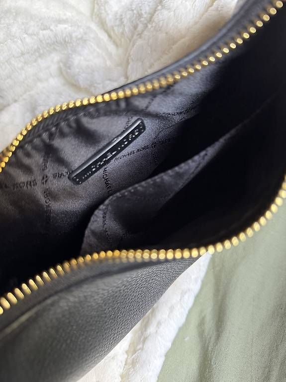 Taschen für Damen: Michael Kors Tasche – Gebraucht aus Pratteln von K.I.M 2