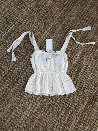 Zara Top. Gr. XS. Neu !!