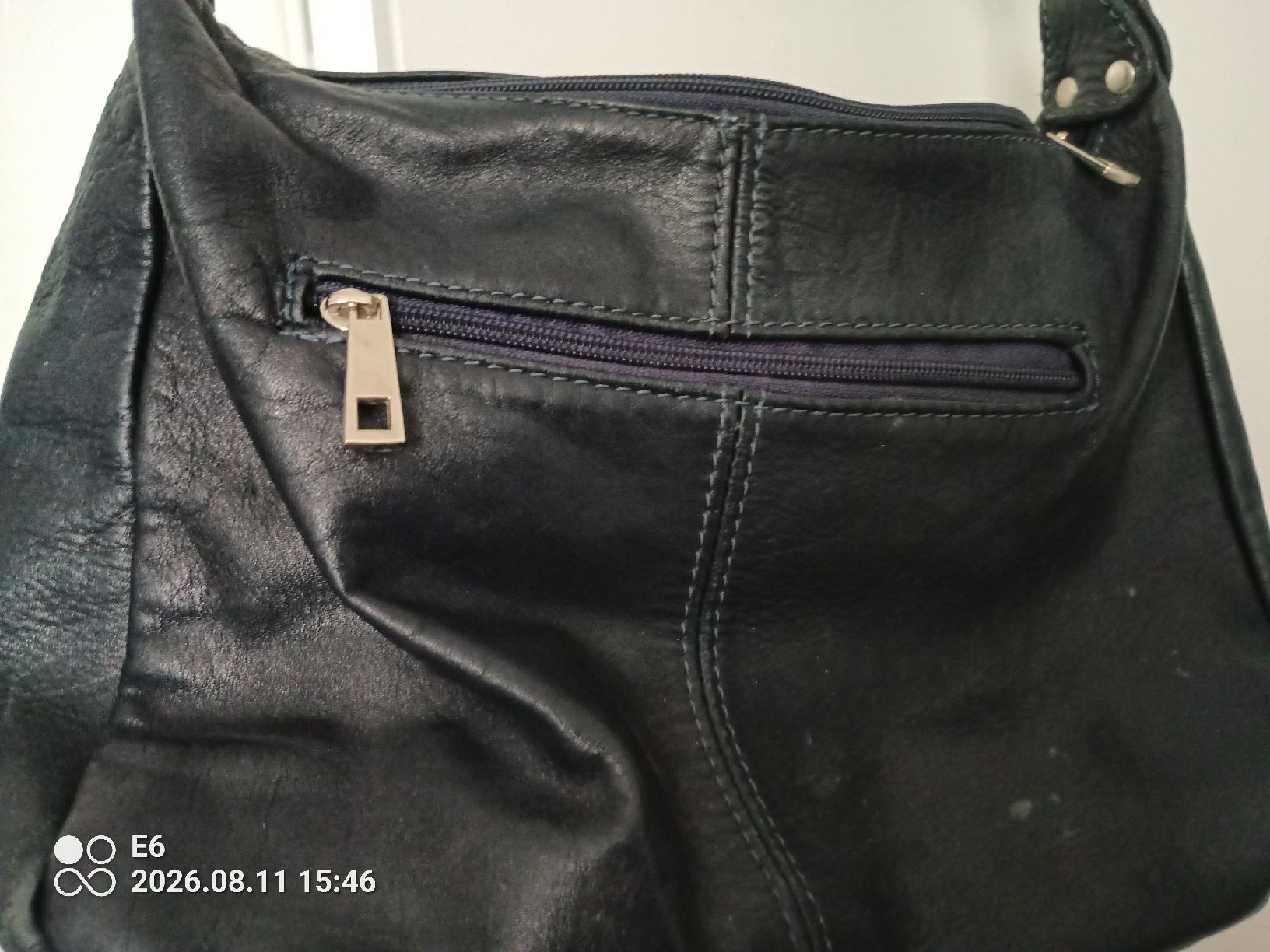 Sacs femmes: Dunkelblaue Ledertasche – D'occasion à Zürich par Mitzi6 3