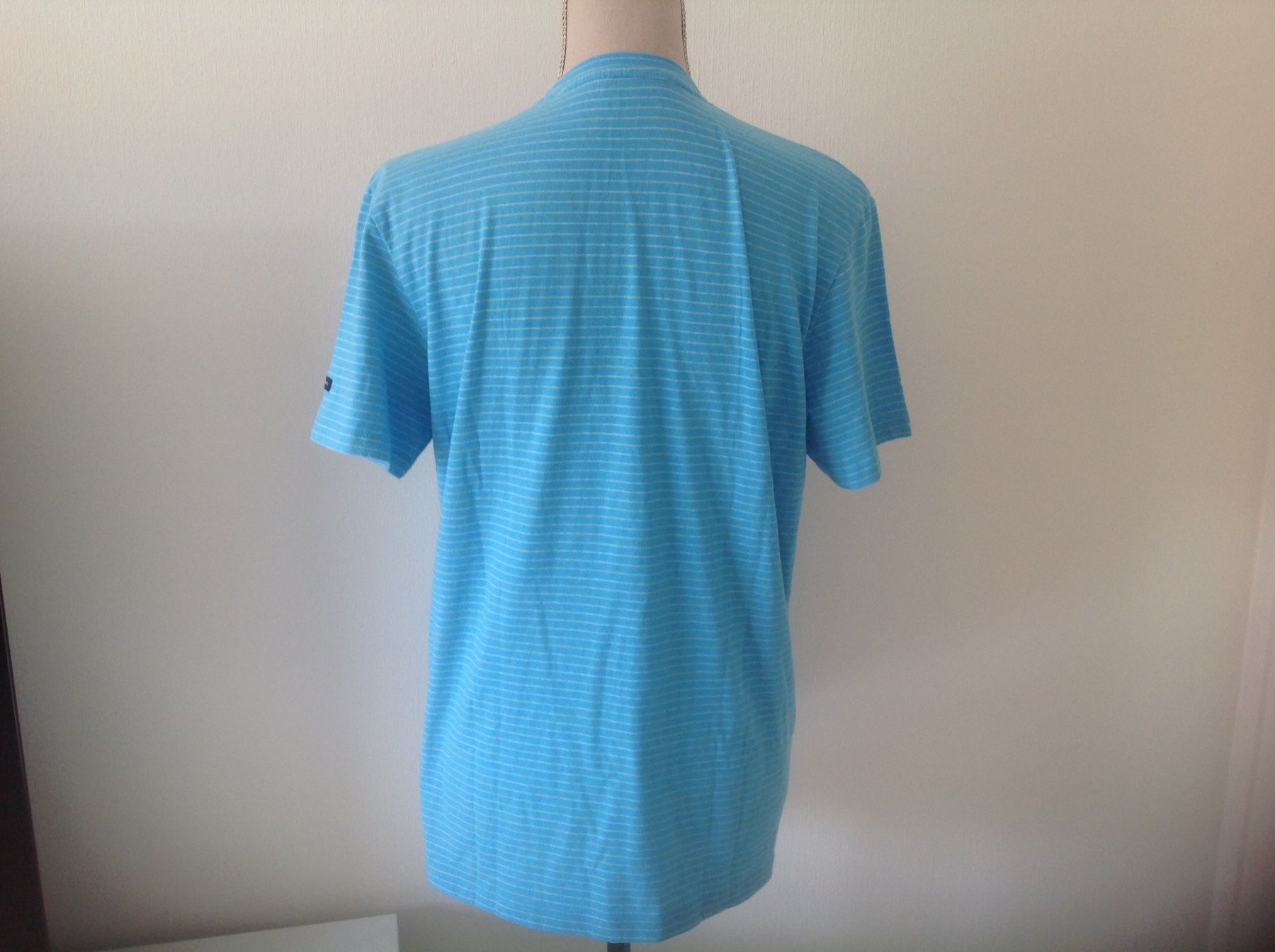 Tom Tailor T-shirt: Tom Tailor - T-shirt - S – Usato da Sion venduto da accroshoes 1