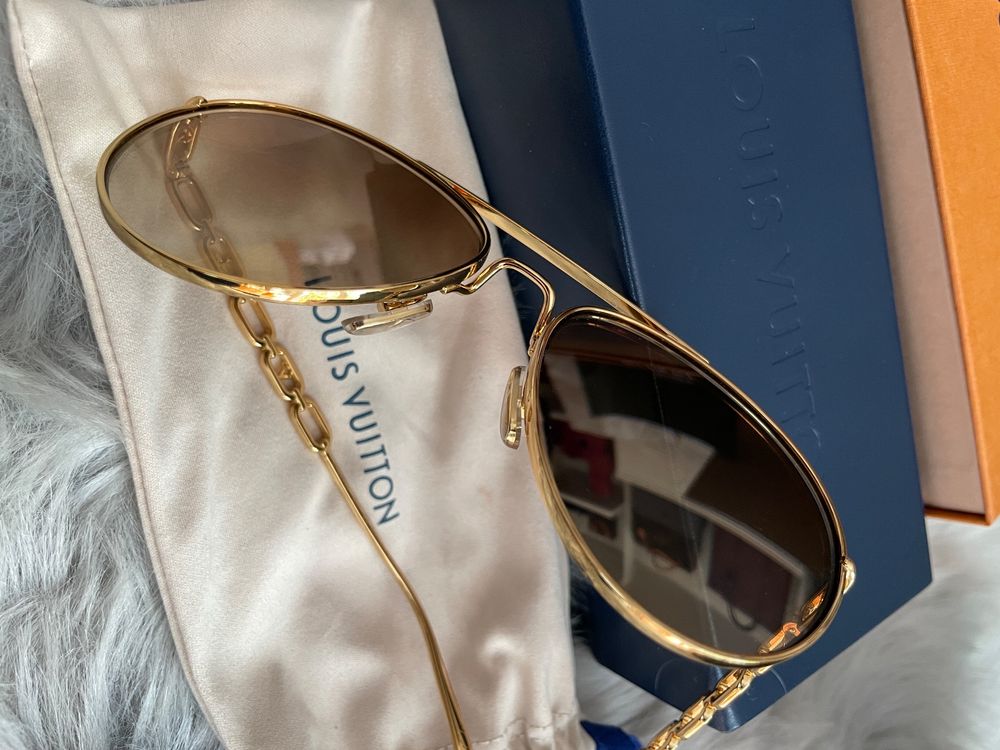 Louis Vuitton My lv chain pilot sunglasses (Z1539W)