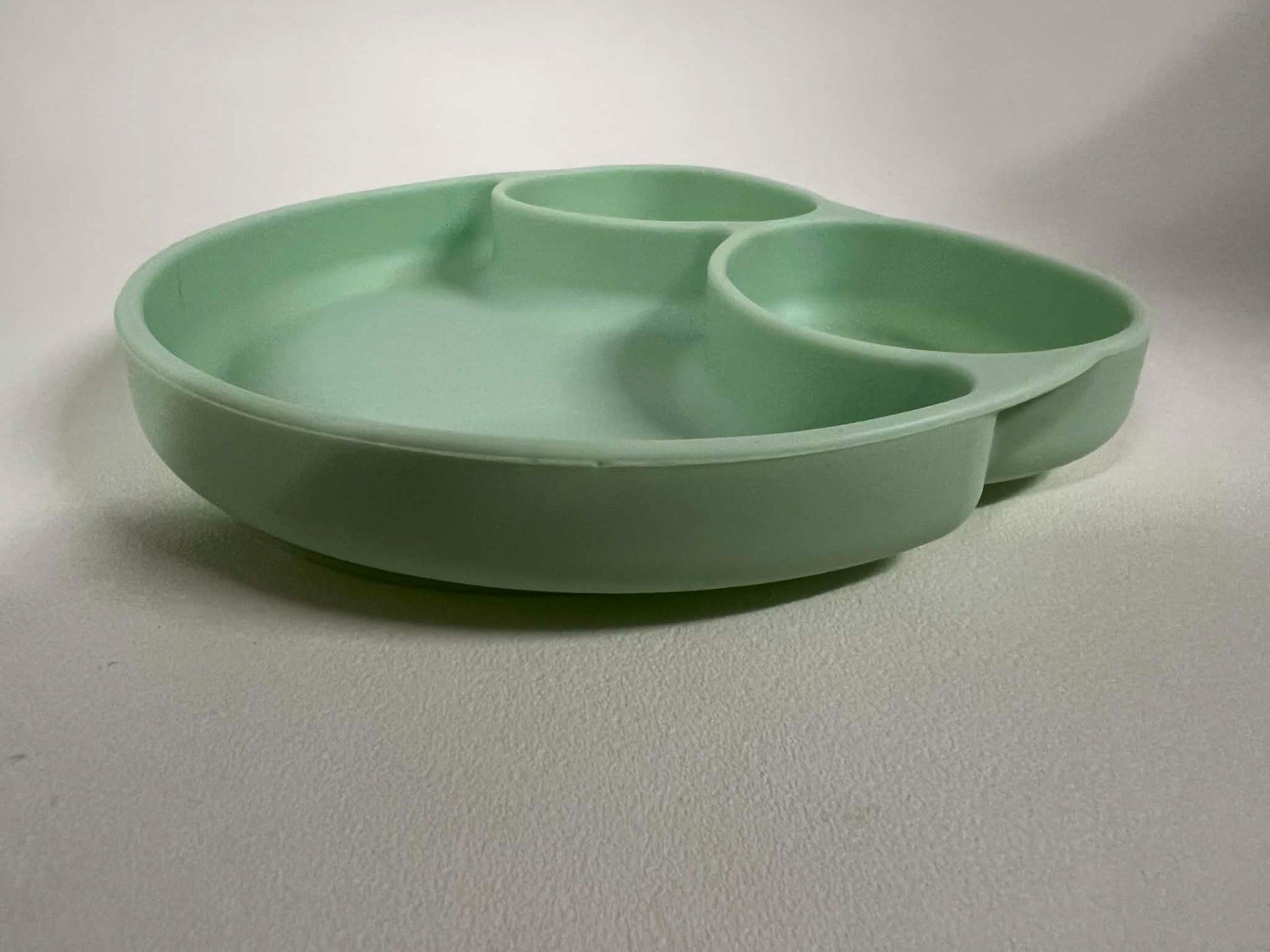 Piatti: BabyLove assiette – Usato da Le Vaud venduto da No-Nick-Name 1