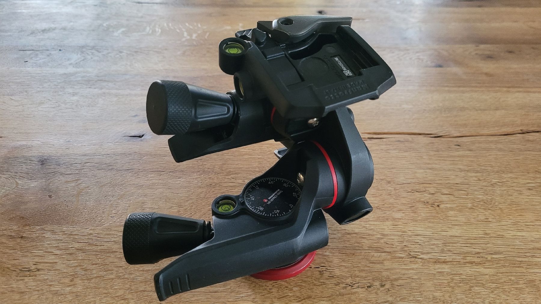 Manfrotto Stative & Köpfe: Manfrotto Getriebeneiger XPRO Stativkopf – Neu (gemäss Beschreibung) aus Münsingen von Tschm 1