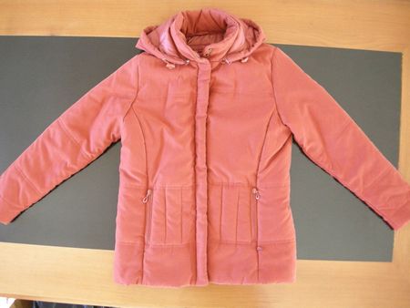 Kleiderpaket: Jacke/neu + Pulli, Gr. M
