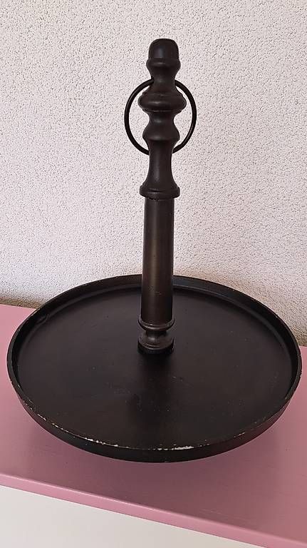 Tutte le decorazioni: Etagere – Usato da Schwarzenbach SG venduto da LoveBag 1