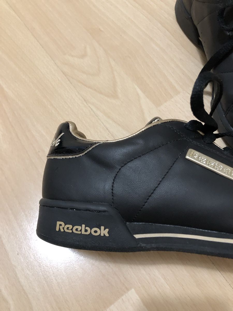 Reebok Scarpe da donna: Reebok Sneaker Gr.37.5 – Usato da Chur venduto da vicky7 4