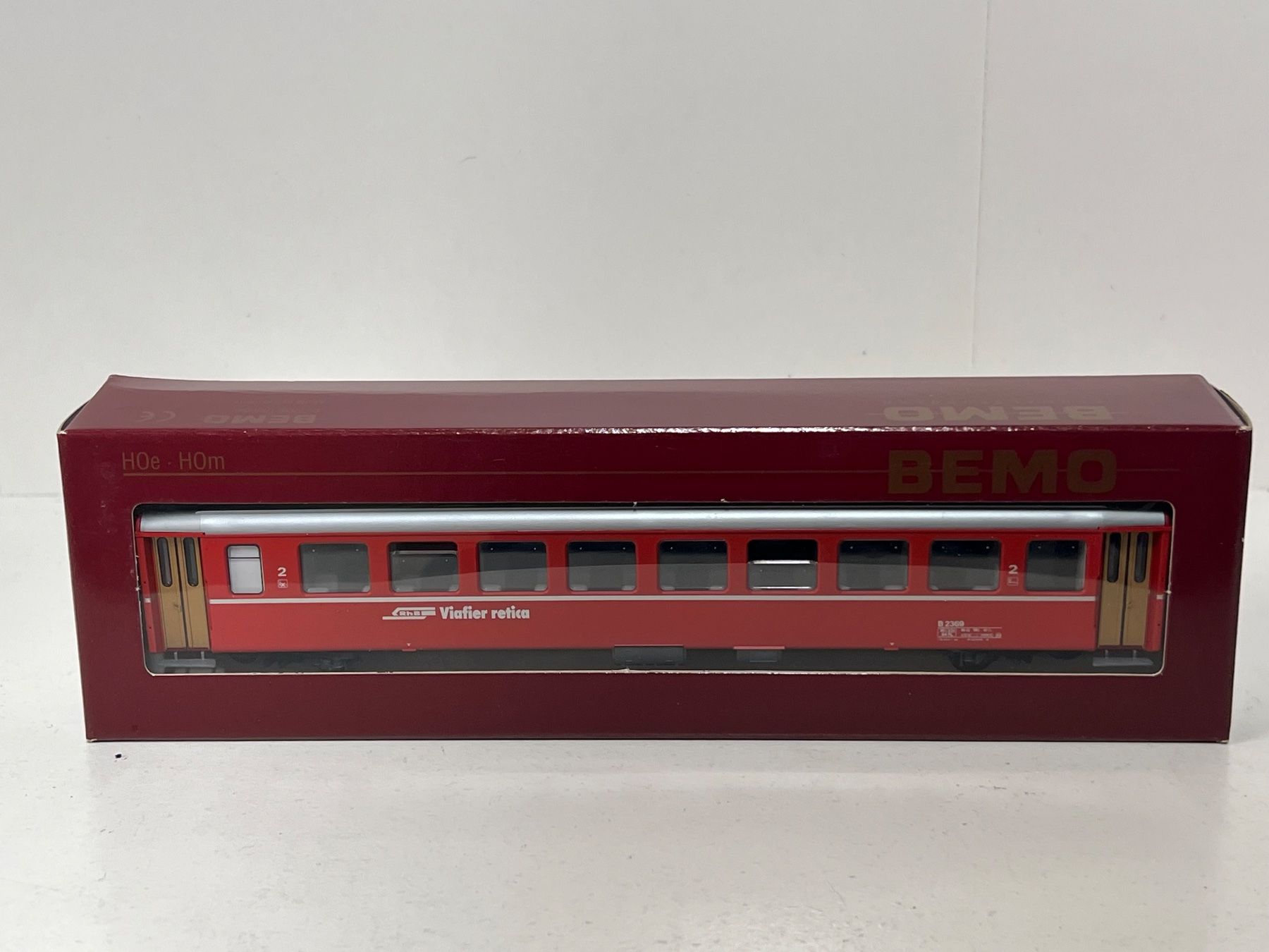 Bemo Modellini di ferrovie: Bemo 3250 129 B 2369 RhB – Nuovo e nell'imballaggio originale da Neuenhof venduto da ludovicco