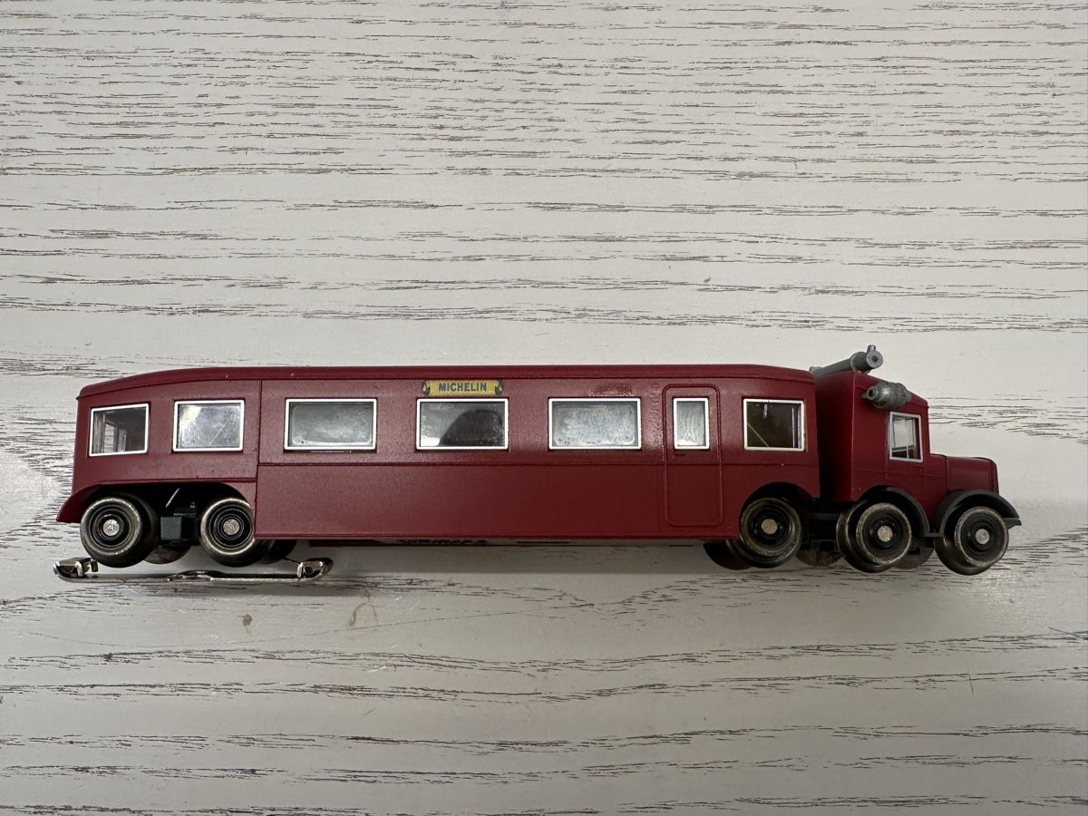Märklin Modellini di ferrovie: Märklin 3124 Micheline – Usato da Lupsingen venduto da New-Haven 3