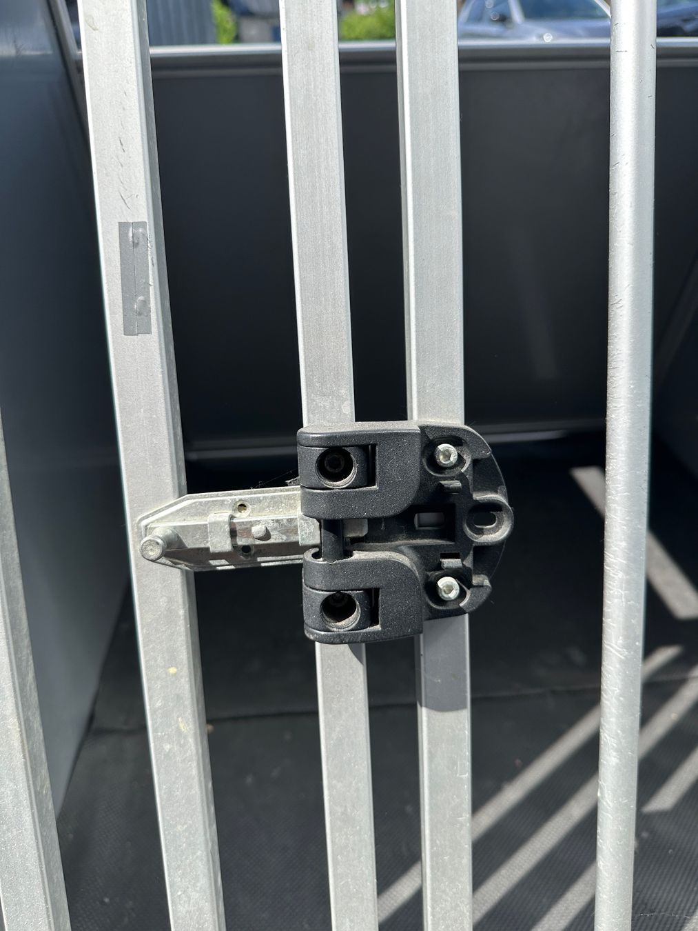 Käfige, Transport & Sicherheit: Hundebox Käfig – Gebraucht aus Rheineck von alt_5vh8 6