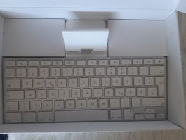 Apple Magic Keyboard mit Ziffernblock und Ladefunktion
