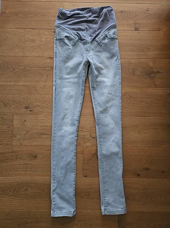 Jeans: Schwangerschaftsjeans S-M – Usato da Rüti ZH venduto da mar_mqd8