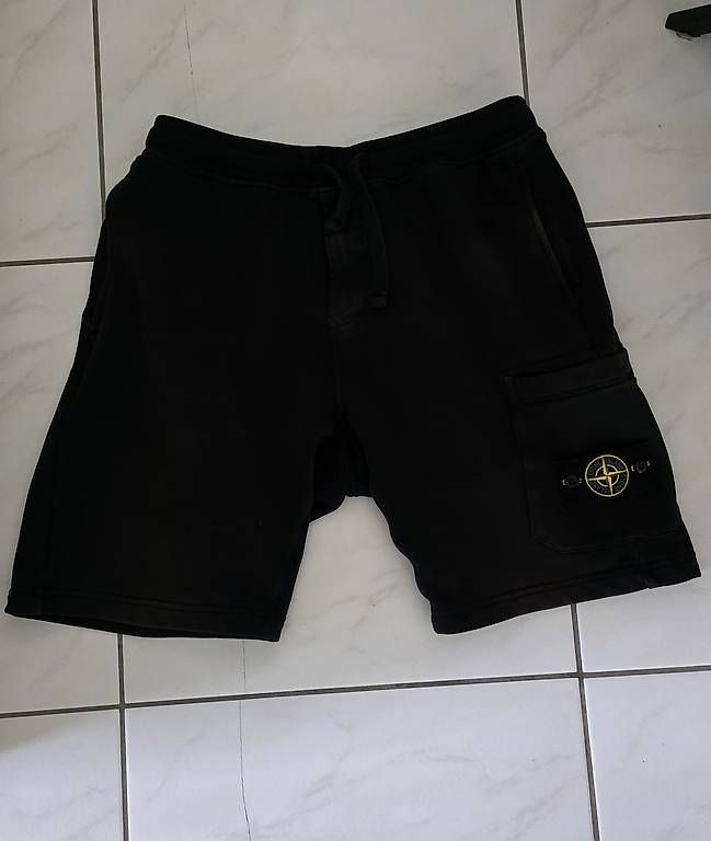 Pantalons:  STONE ISLAND Sweatshorts L – D'occasion à Chur par Jany88