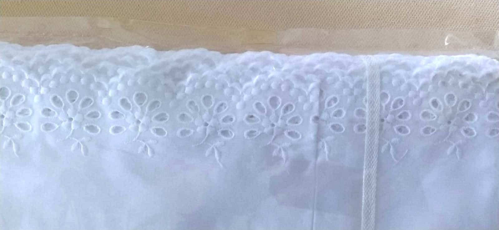 Stoffe: Tüllspitze mit Blümchen, weiss - 9.2 Meter - – Neu und originalverpackt aus Zürich von -italo- 5