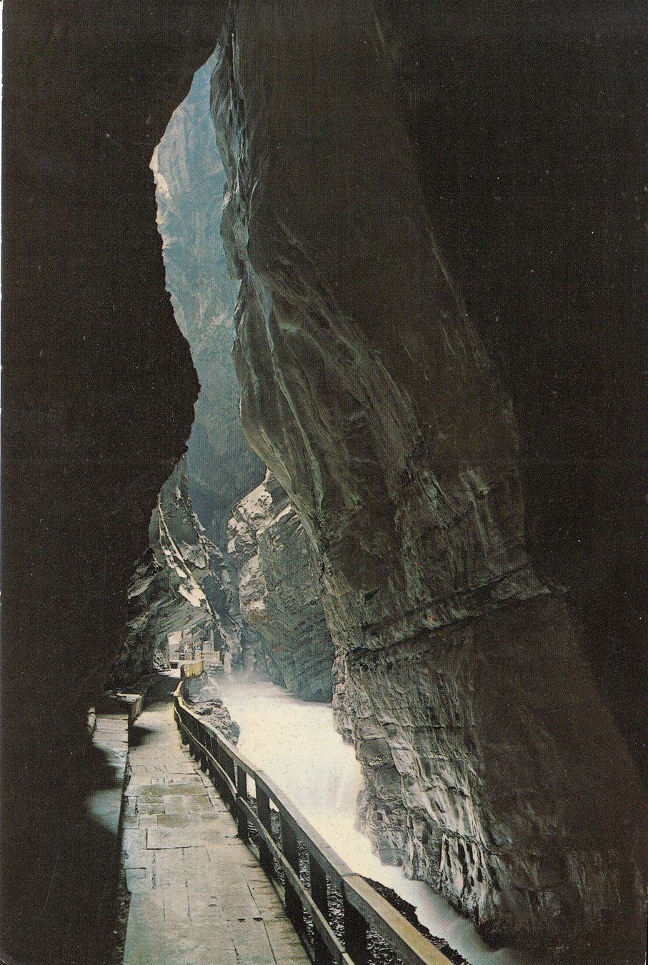 Cartoline postali: Taminaschlucht 1982 – Usato da Bürglen TG venduto da StampGraf