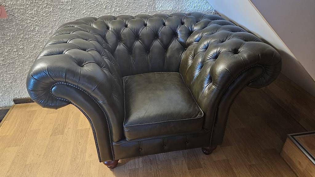 Sofas: Chesterfield Sofa – Gebraucht aus Lichtensteig von inf_6kjg 3