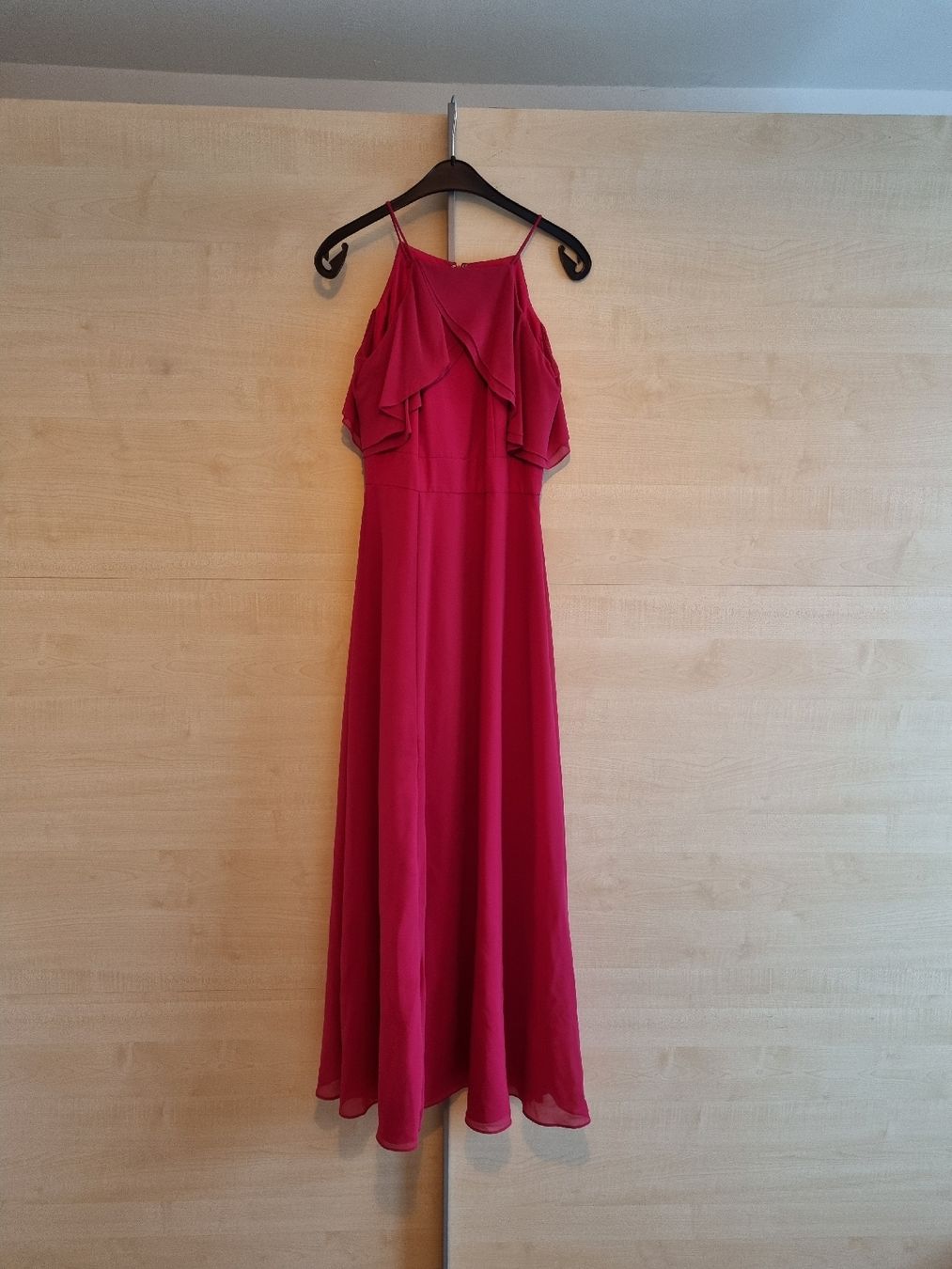 Robes: Himbeerfarbenes Abendkleid – D'occasion à Zürich par AmandaE 1