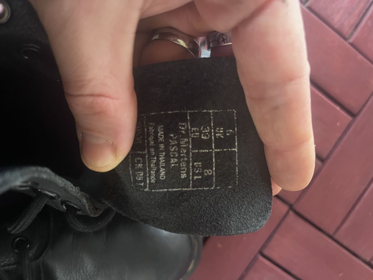 Dr. Martens Herrenschuhe: Dr. Martens Pascal Leder Boots schwarz Gr. 39 – Gebraucht aus Wädenswil von dai_2bcv 7