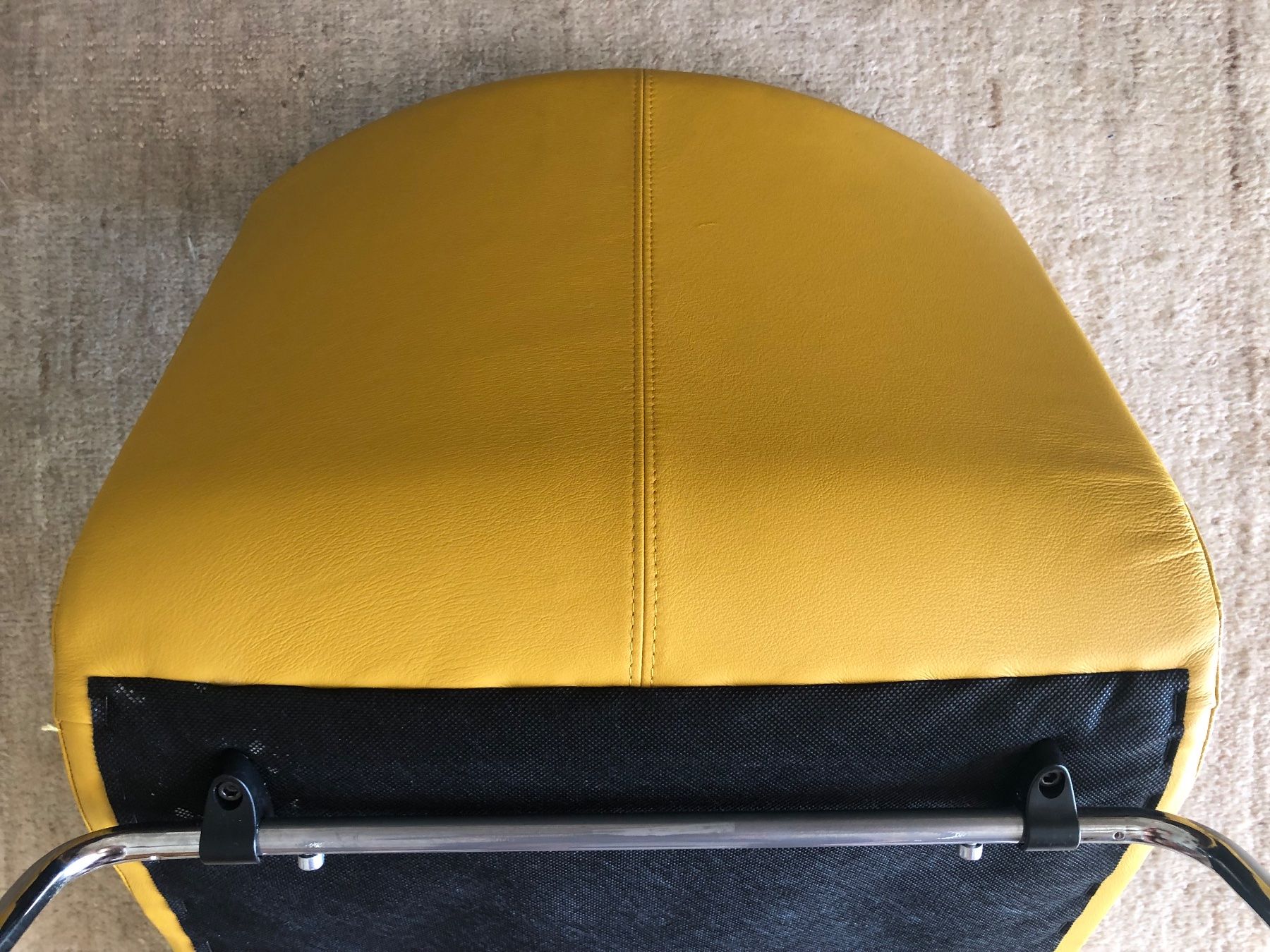 Ikea Sedie: 2 IKEA STÜHLE BERNHARD, SENFGELB, SITZHÖHE 48 CM – Usato da Zürich venduto da rolo66 6
