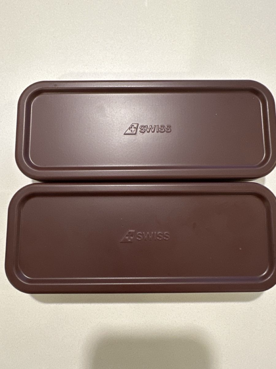 Custodie per cosmetici: 2 Swiss Eco Plus Amenity Kit – Nuovo (secondo la descrizione) da St. Gallen venduto da Ursula66