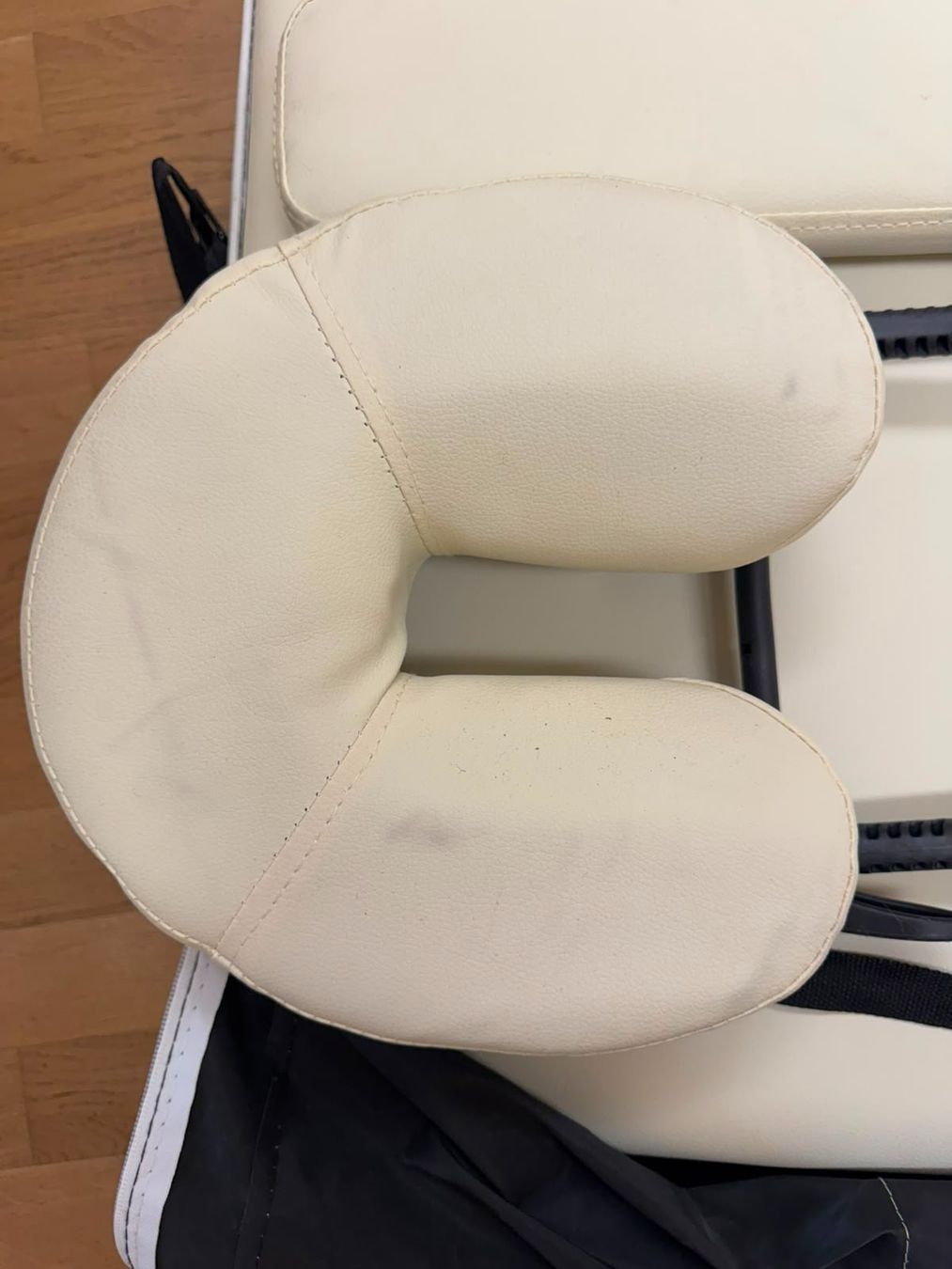 Liegen & Liegestühle: Massagetisch HOMCOM – Gebraucht aus St. Gallen von yanickberger 3