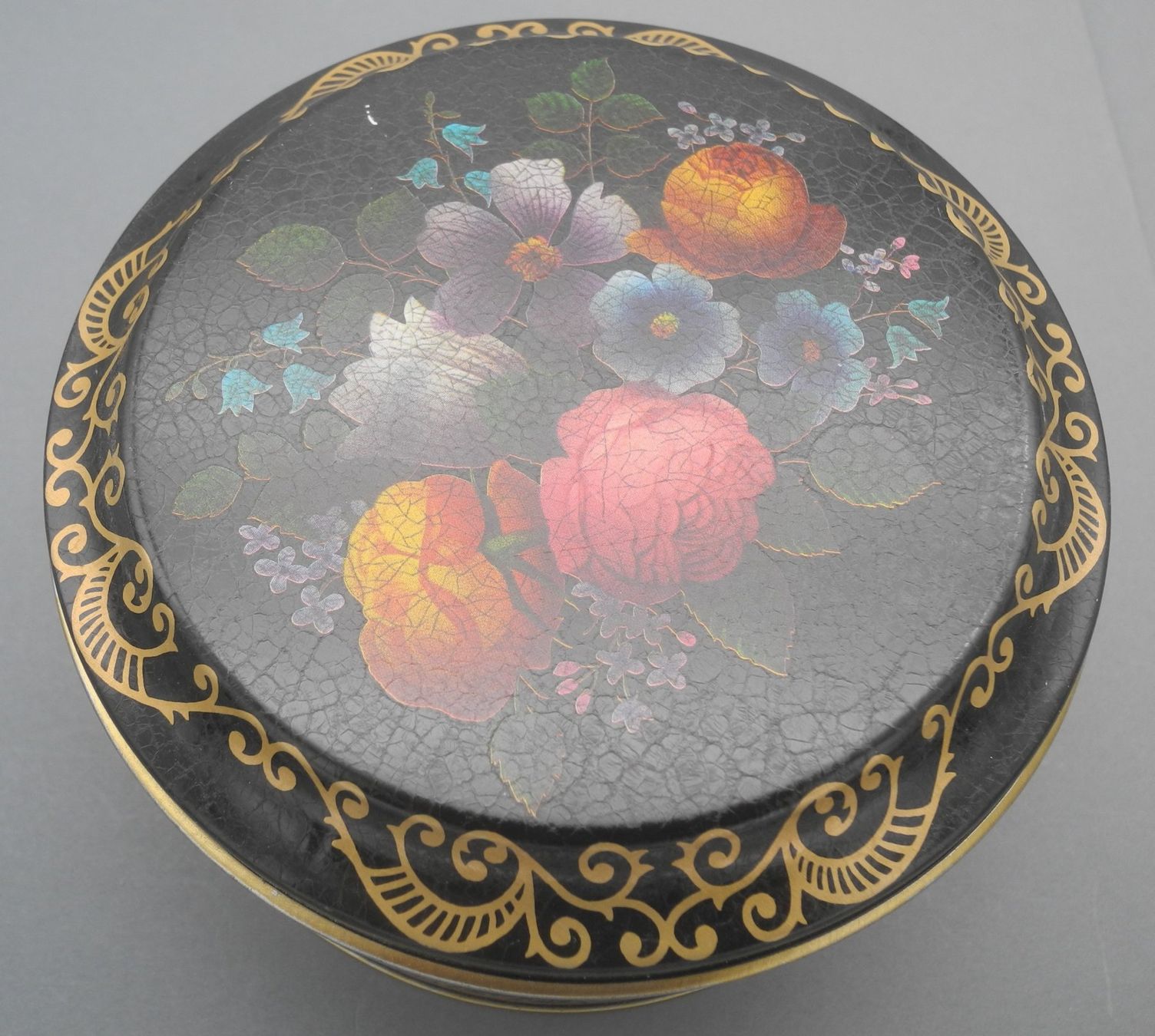 Barattoli: Vintage Blechdose Dose mit Blumenmuster. Nr. 226 – Usato da Kottwil venduto da Crazyrolf 1