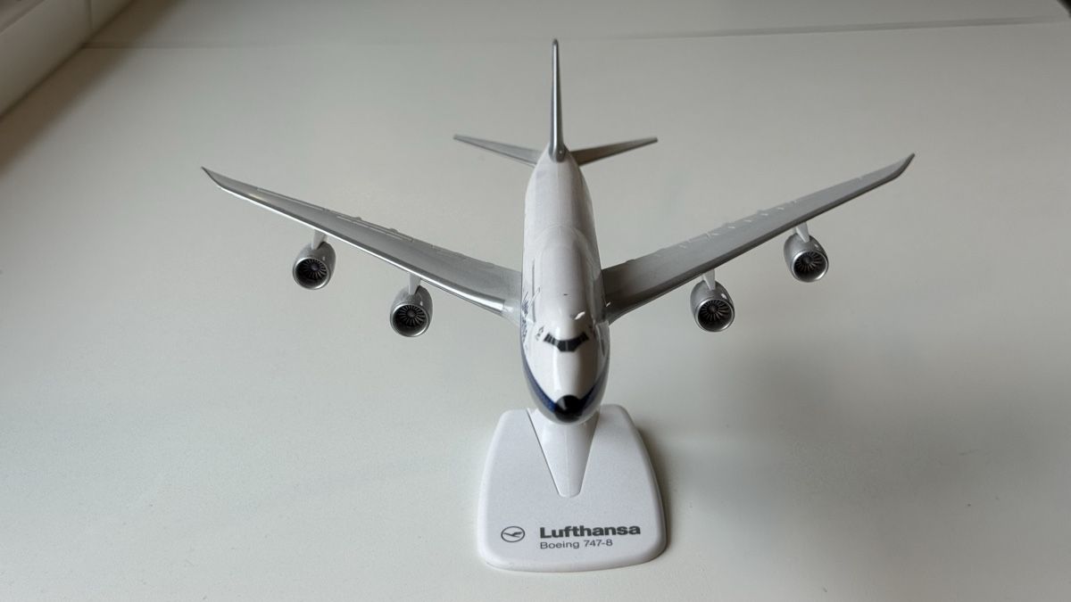 Herpa Kit di modellismo & Modellini statici: Herpa - Boeing 747-8 SnapFit – Usato da Sonvico venduto da youtuber 1