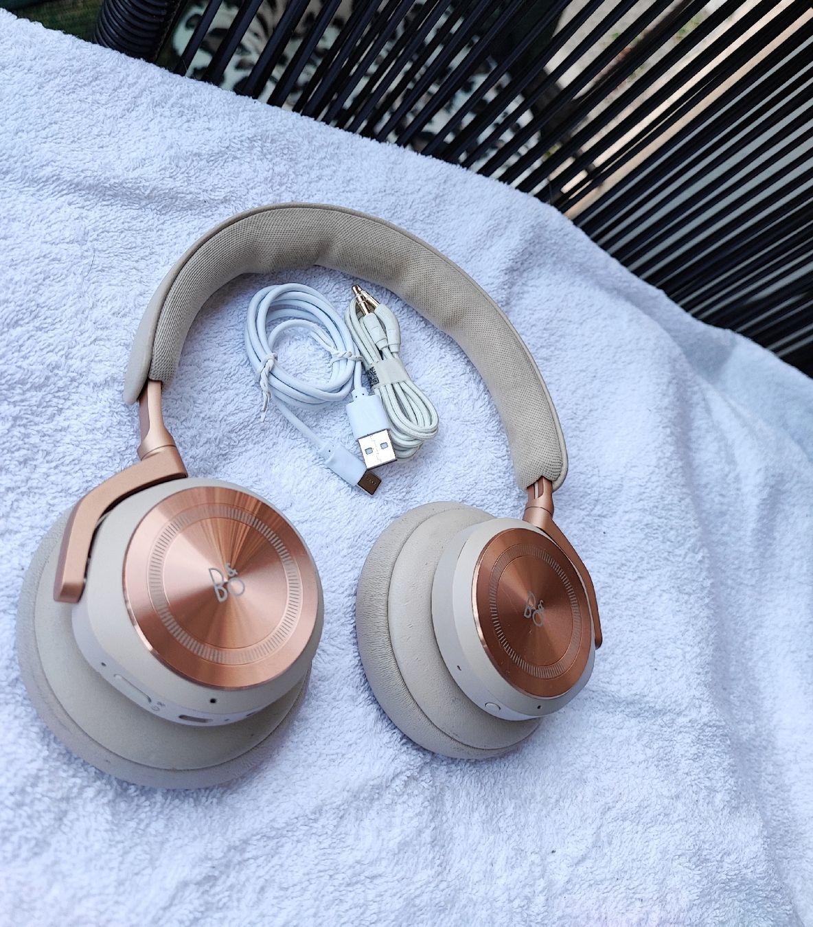 Bang & Olufsen Casques audio: Beopkay HX Bluetooth Kopfhörer  – D'occasion à Zollikofen par zar_j67f 1