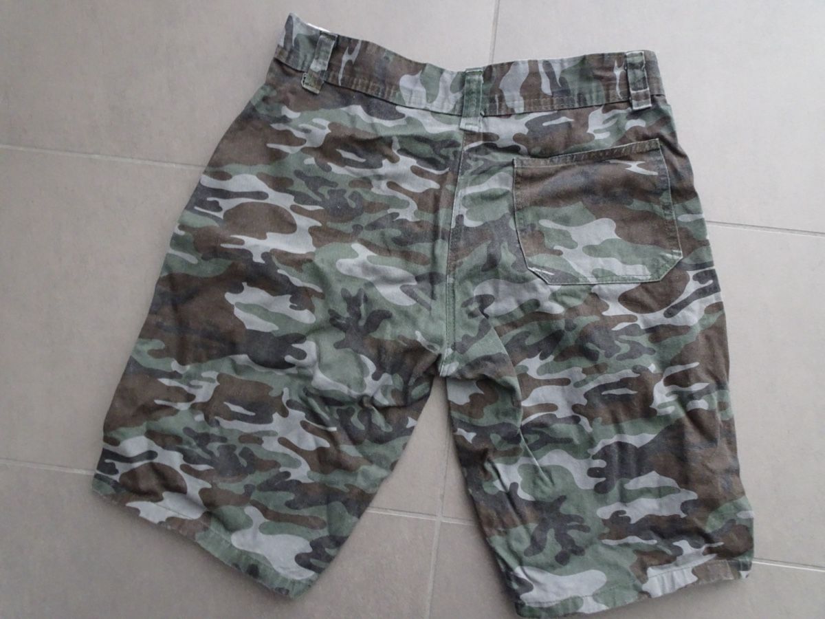 Pantaloni: Short camouflage homme, taille S – Usato da Sierre venduto da MeJC_3960 2