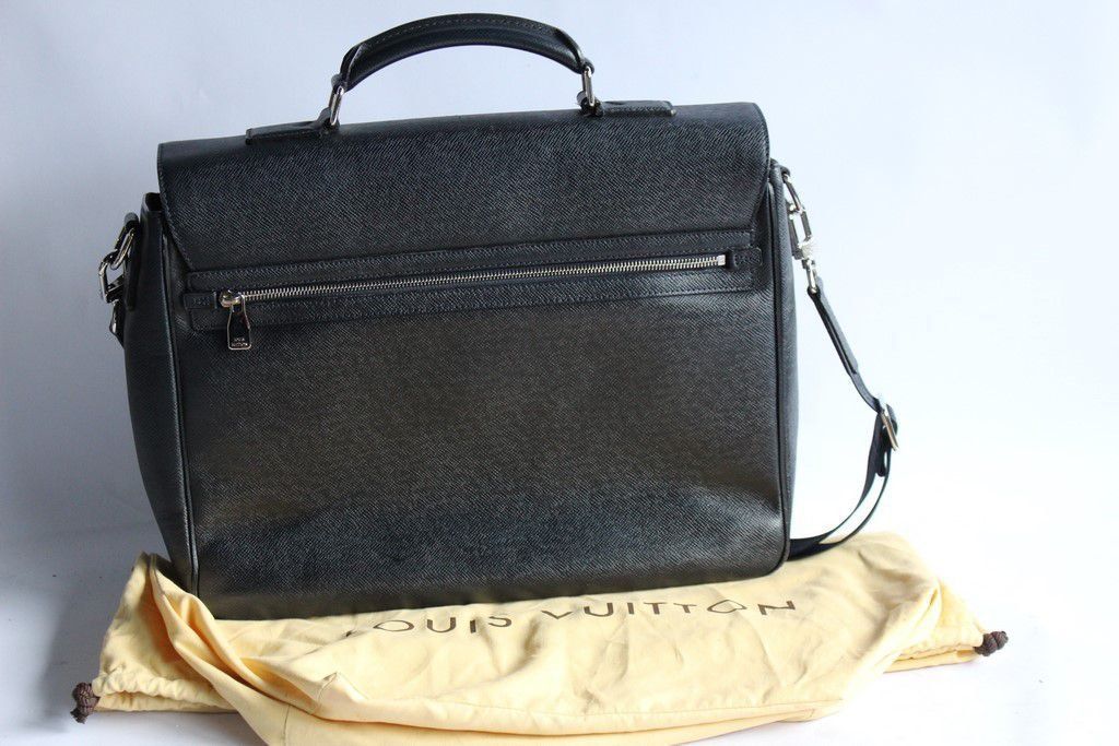 Louis Vuitton Taschen: LOUIS VUITTON Sac Vasili homme – Gebraucht aus Vandoeuvres von Dom-Tom 3