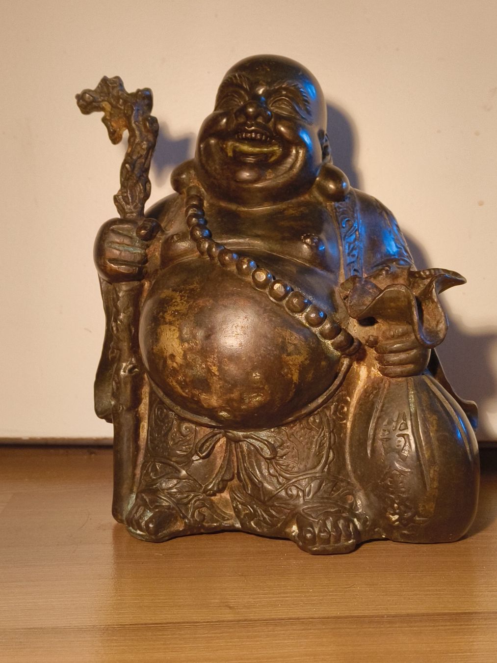 Figuren: Happy Buddha Figur Bronze/Messing 23cm 3.4kg – Gebraucht aus stettlen von VintageBern_ch