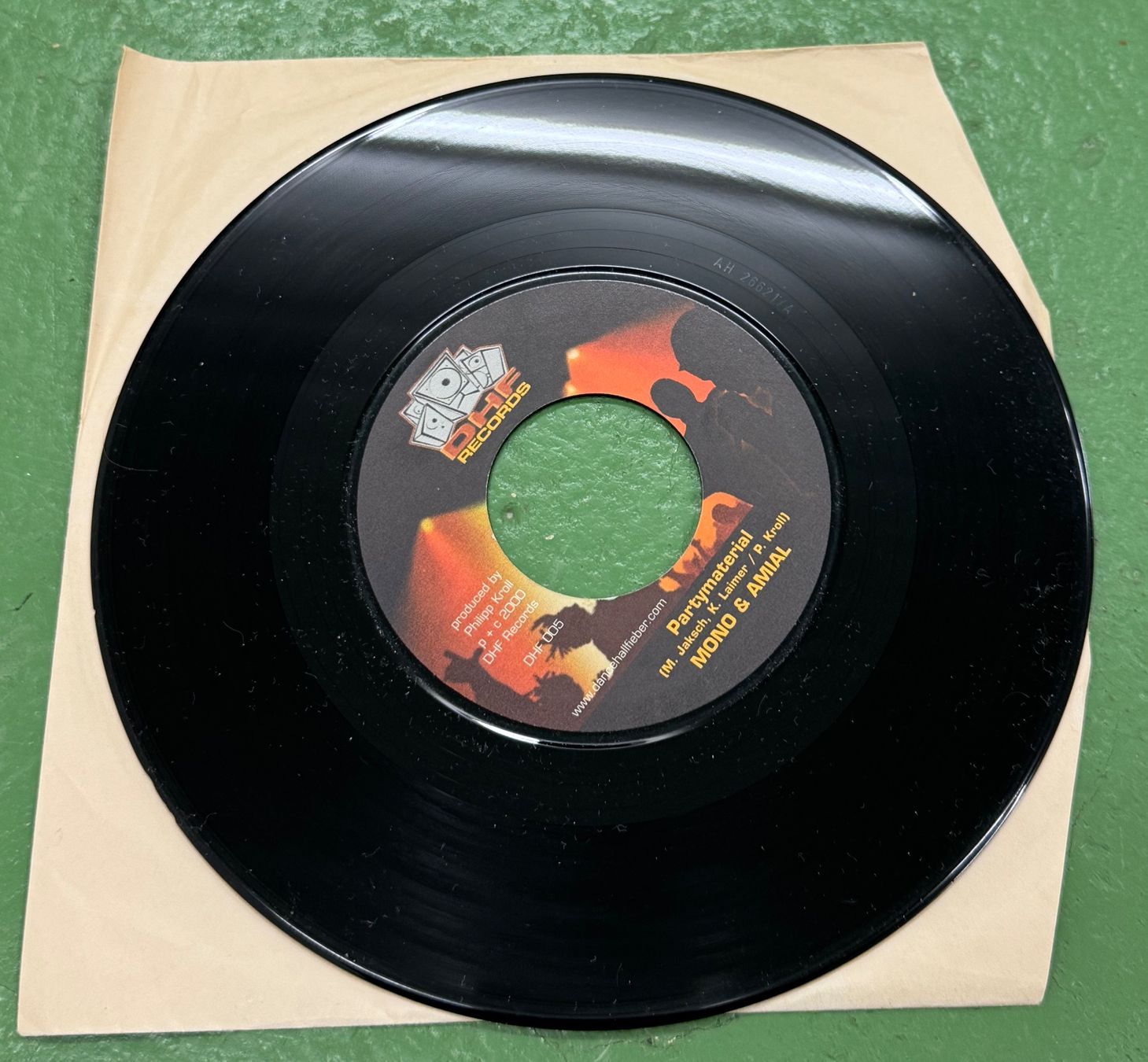 Dischi in vinile: Nikitaman / Mono & Amial: Feindsender / Partymaterial – Usato da Basel venduto da Ostschweiz06 1