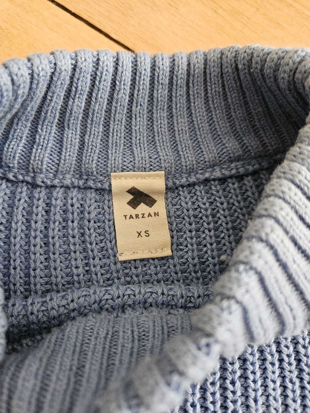Maglioni & Felpe: Tarzan Strickpullover, Grösse XS, blau – Usato da St.Gallen venduto da sar_yhw5 1