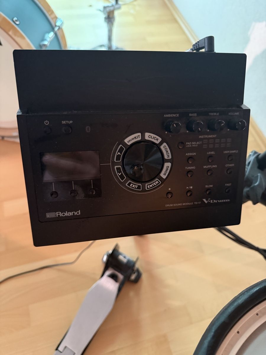 Roland Musikinstrumente: Roland V-Drums E-Drum Set TD-17 gebraucht – Gebraucht aus Moosseedorf von DominikMika 7