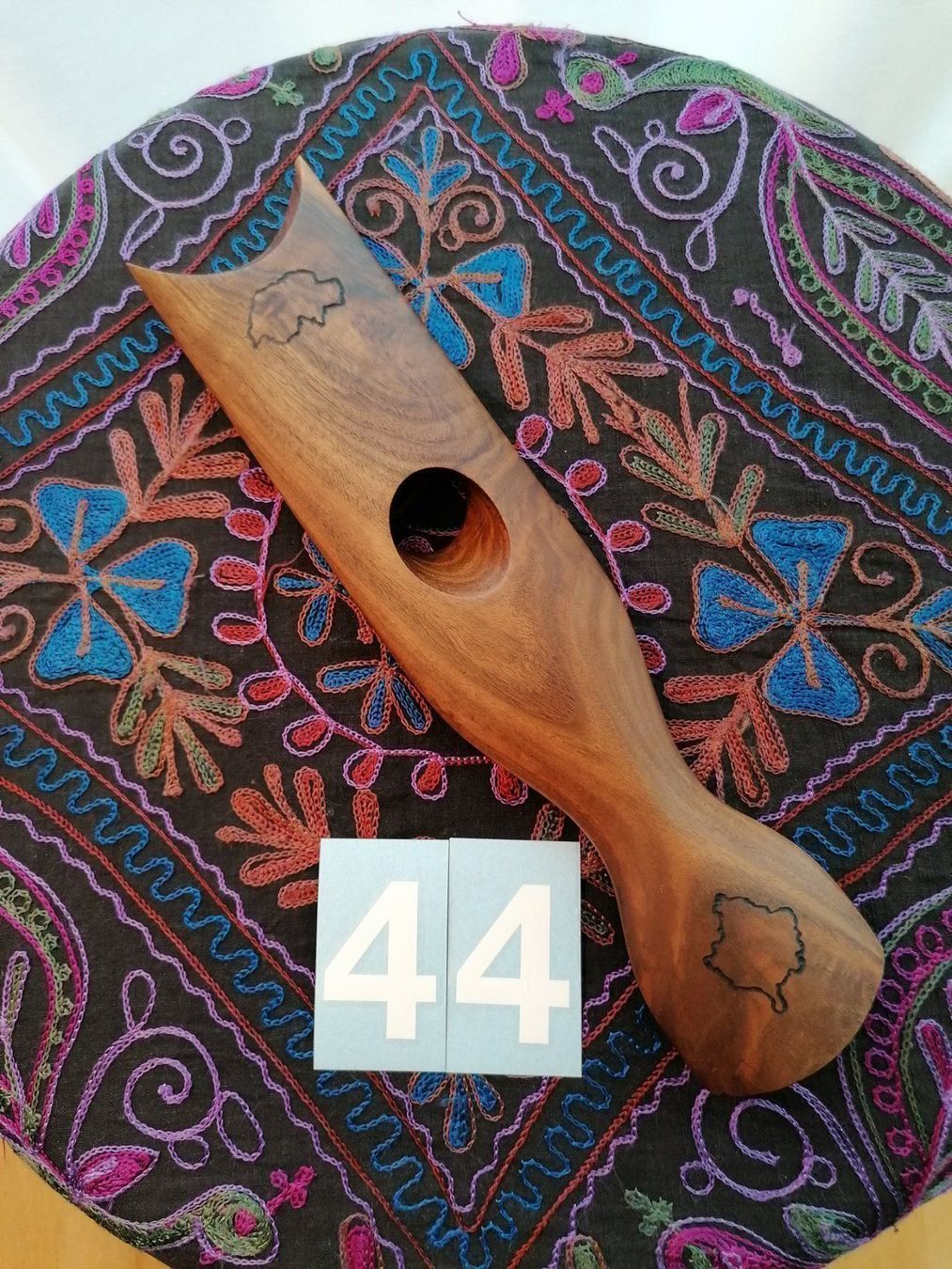 Supporti a parete: Weinhalter aus Holz – Nuovo (secondo la descrizione) da Muri AG venduto da goodmood17