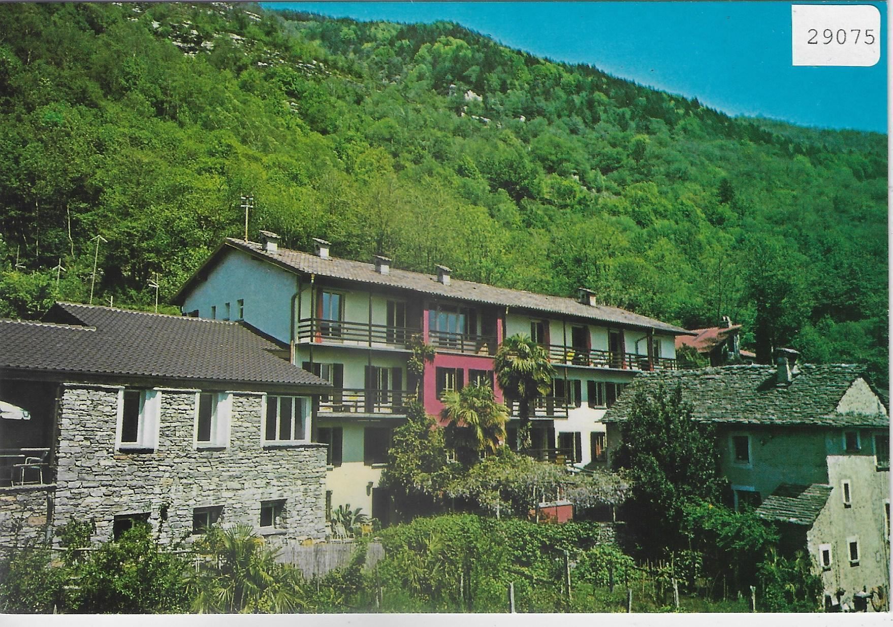 Cartoline postali: Casa Solidarieta - Cavigliano TI – Usato da Ettingen venduto da Kartenplanet