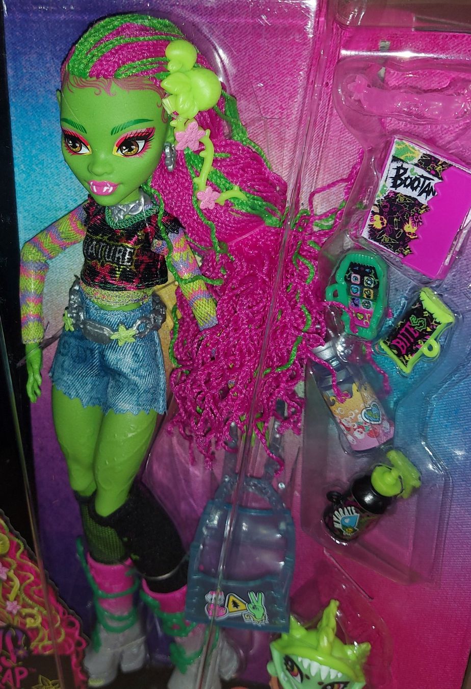 Bambole: Poupée Monster High:Venus McFlyTrap,2023,Neuve – Nuovo e nell'imballaggio originale da Ecublens VD venduto da Magic_Island 4