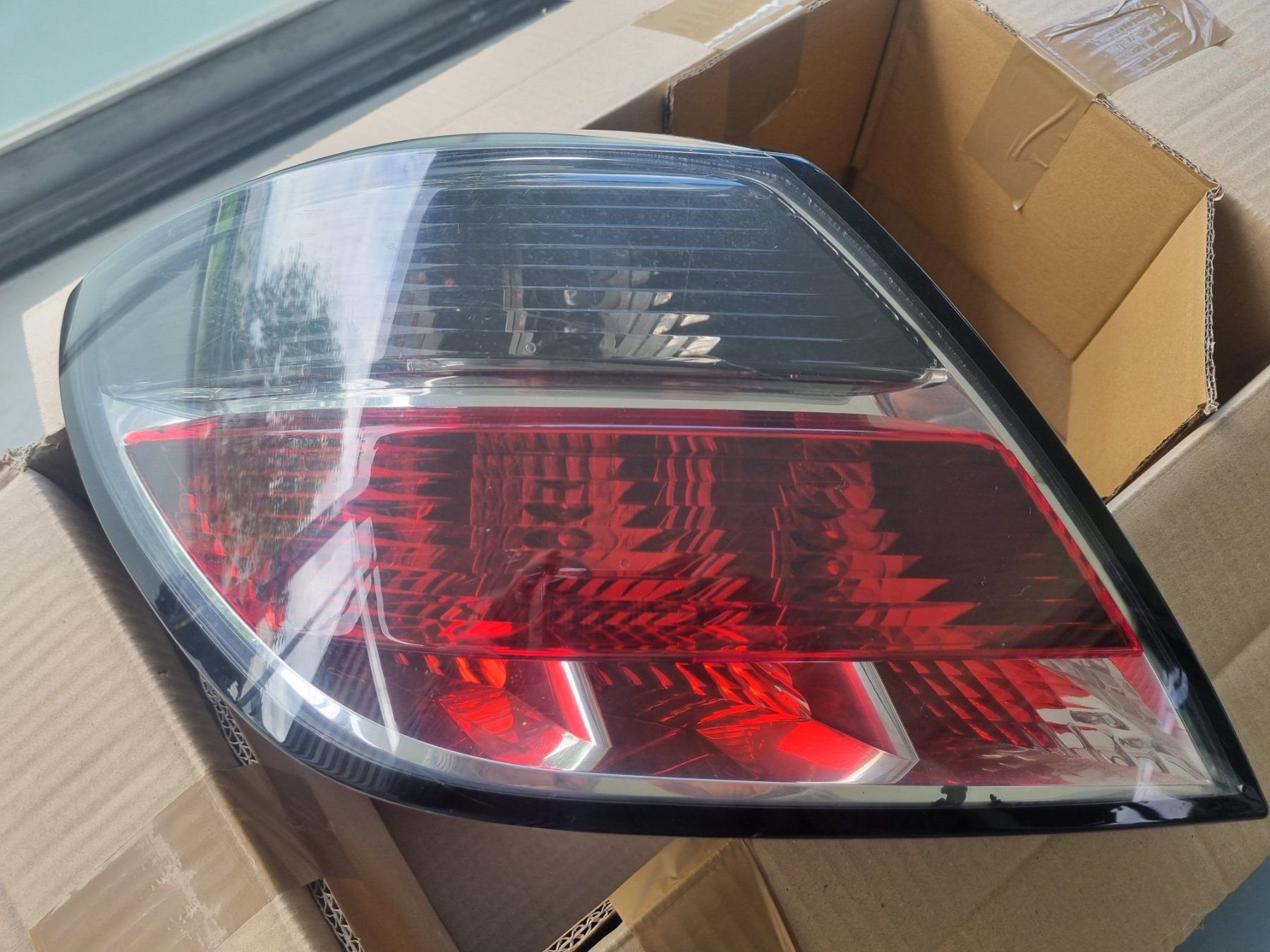 Opel Alle Autoersatzteile: Lampe hi./ Opel Astra H – Gebraucht aus Adlikon b.Regensdf von attila63