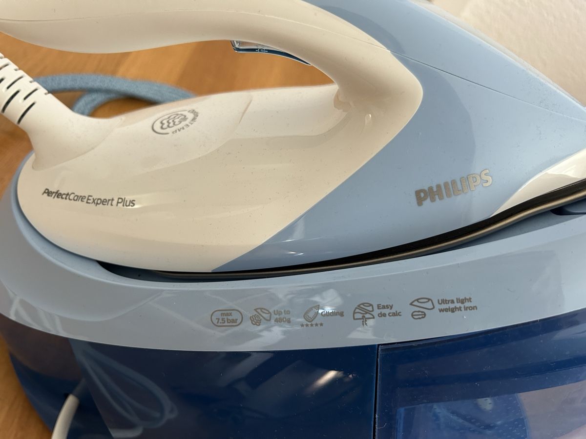 Philips Bügeleisen: Dampfbügelstation Philips PerfectCare Expert Plus – Gebraucht aus Schliern b. Köniz von den_57hf 2